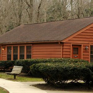 Budget Cabin Two Double Beds